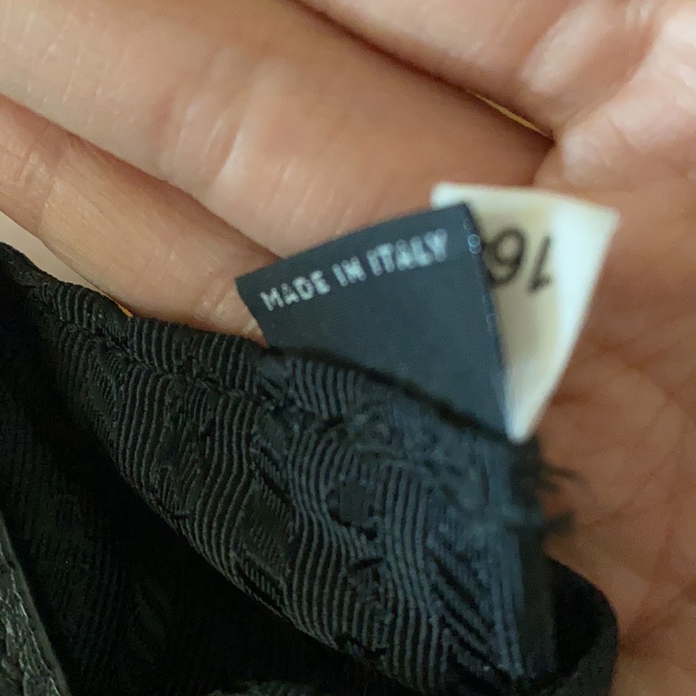 Prada Bag - Picture 11 of 12
